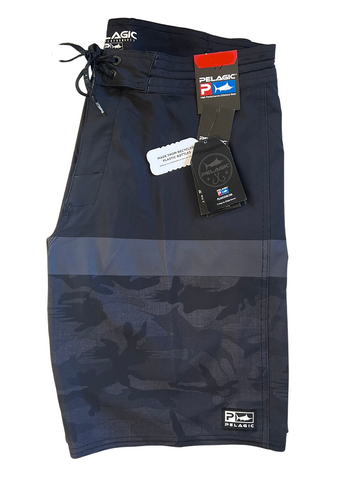 PELAGIC SHORT STACKED CAMO BLACK 40