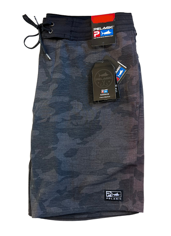 PELAGIC SHORT DEEP DROP FISH CAMO BLK 32