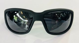 MUSTAD SUNGLASSES BLACK/SMOKE LENS