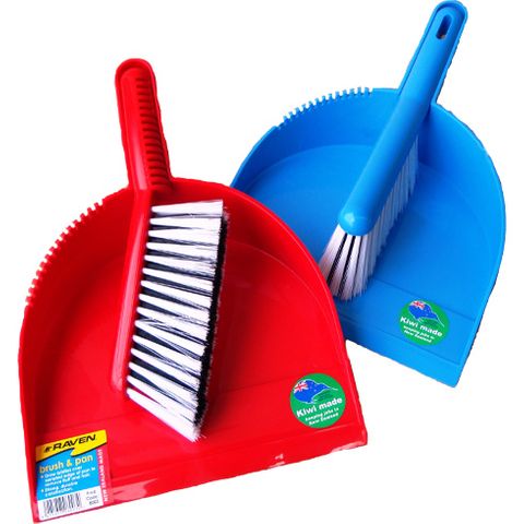 Raven Counter Top Brush & Dust Pan Set