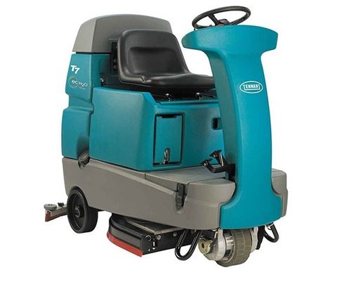 Tennant T7 Scrubber 110 Litre Ride on Scrubber