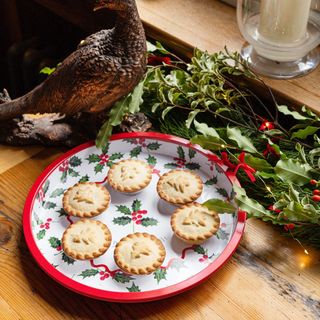 Talking Tables - Metal Tray - 30 cm - Botanical Holly
