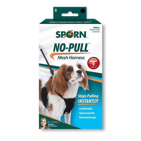 Sporn no pull outlet mesh harness