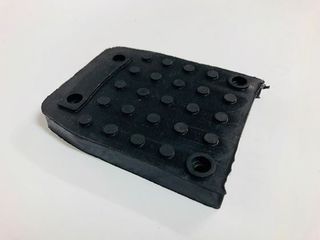 SOLE & SCREWS FOR STILTS FLOORPLATE