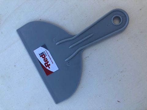 Redi Repair Plastic Scraper 150mm