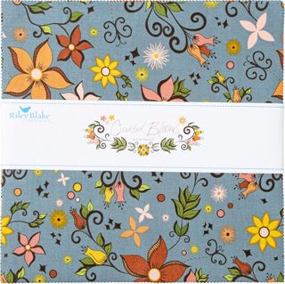 CURATED BLOOMS 10" STACK