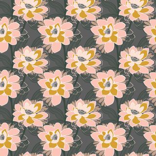 RACHELLE HOLOWKO FASHION LAWN