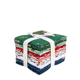 NUTCRACKER TRADITION FAT QUARTER BUNDLE, 22 PCS.