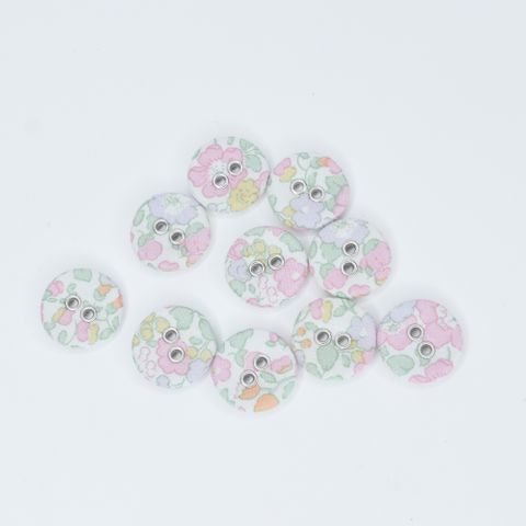 LIBERTY BUTTON 16MM BETSY ANN H