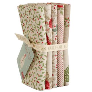 TILDA MERRY LITTLE CHRISTMAS FQ BUNDLE 5 CREAM