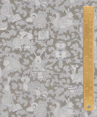 TANA LAWN ANIMALS COLL. WOODLAND LIBRARY C