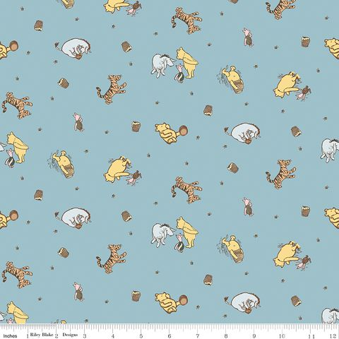 WINNIE-THE-POOH BABY CHARACTER TOSS BLUE