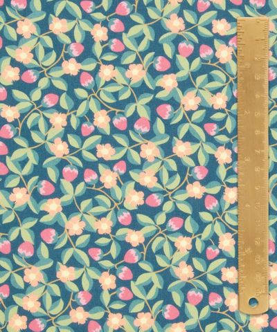 LIBERTY MAY MORRIS KELMSCOTT STRAWBERRIES