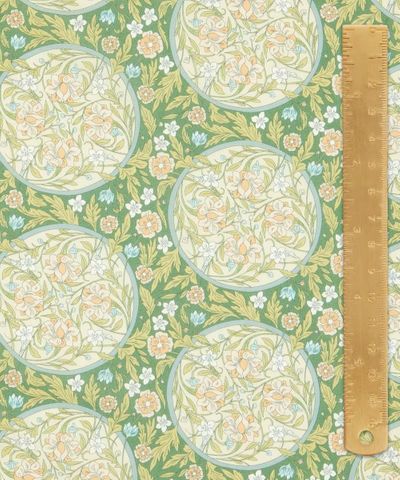 LIBERTY MAY MORRIS MEDALLION FLORAL