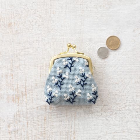 EMBROIDERY KIT - COUNTED SITCH POUCH MAYFLOWER