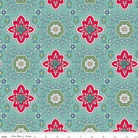 HOME TOWN HOLIDAY 2 107/108" WIDE BACK WINTER GARD