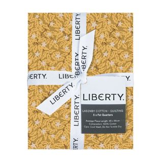 FESTIVE MAGIC FQ BUNDLE B