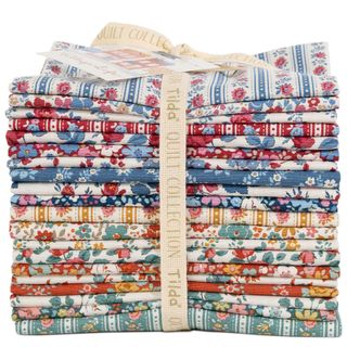 TILDA VILLAGE LIFE FQ BUNDLE