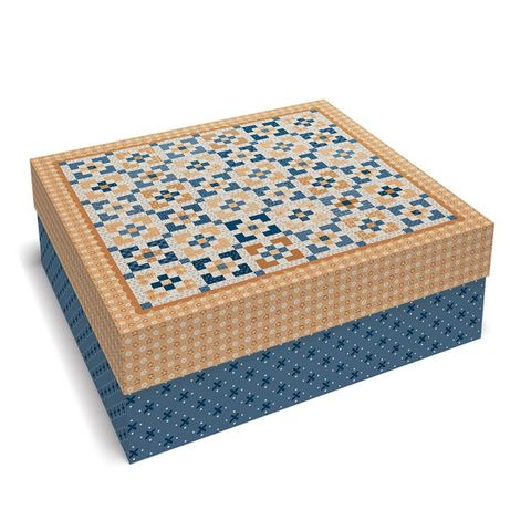 DENIM & DAISY CHARMED TABLE TOPPER OR BABY QUILT K