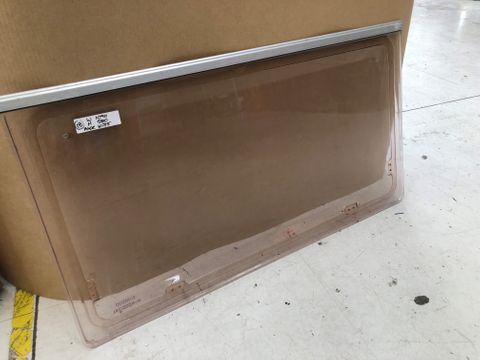 Polyplastic Caravan Window - #18 - 1090x580