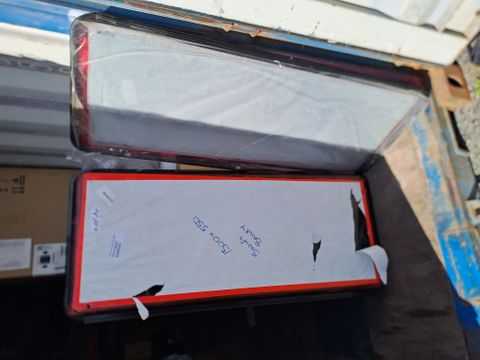 thumbnail image 2 of 50-Pack White Poly Top Pins For Caravan/RV Windows - 25mm Long, Plastic Capping 2 of 12