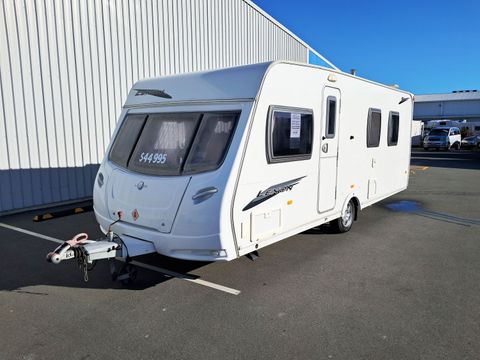 2009 Lunar Lexon SI (Island Bed/ Mid Bathroom / Separate Toilet / Shower)