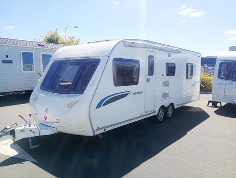 2009 Sterling Europa 610 - with Island Bed