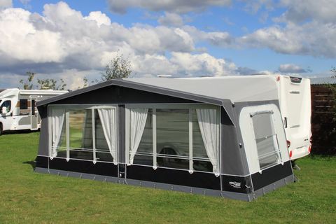 Camptech Kensington Air 975-1000 (14)