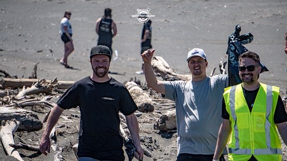 Helping Hands: Full throttle beach cleaning