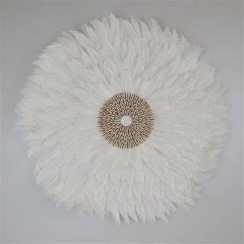 Feather Circle White 65cm dia