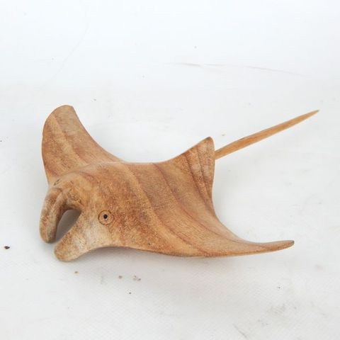 Handcarved Wooden Mantaray 15cm x 15cm