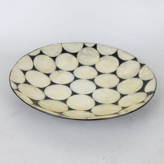 Shell Awa Plate 26cm x 4cm high