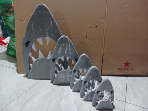 Wooden Sharks Flat s/3 Whitewash 12x18/15x22/20x30cm h DUE DEC