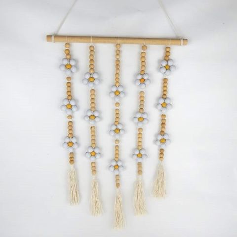 Cain Daisy Hanging 45cm x 70cm long
