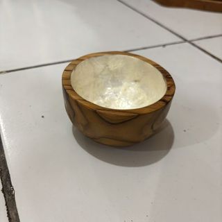 Teak/Shell Dip Bowl 9cm x 5cm high DUE JUNE