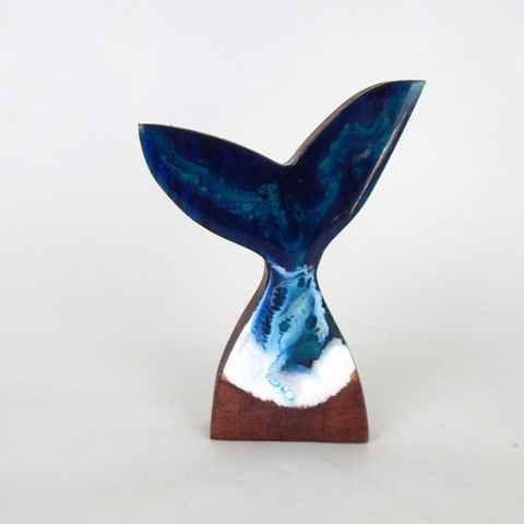 Oceania Whale Tail Small 11cm x 14cm high