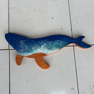 Oceania Whale Large 40cm x 17cm high DUE JUNE