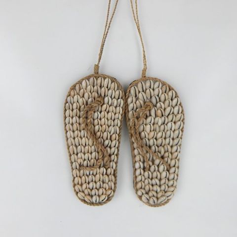 Cowrie Pair of Jandals 7cm x 17cm high