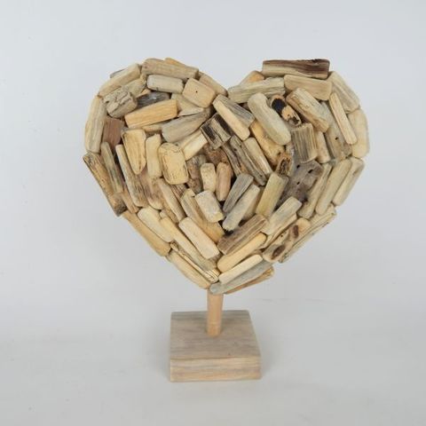 Driftwood Heart on Stand 20cm x 20cm h DUE JUNE