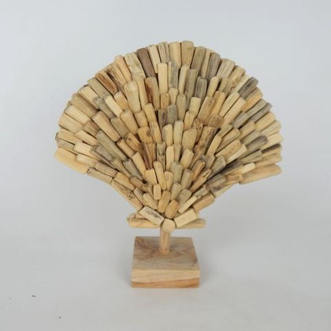 Driftwood Scallop on Stand 23cm x 23cm h DUE JUNE