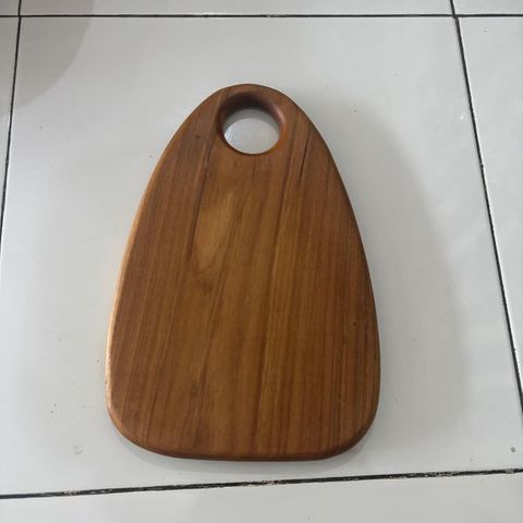 Teak Oval Board Small 20cm x 30cm  DUE 20TH MAY