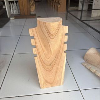 Juna Bust 13cm x 25cm h DUE 20TH MAY