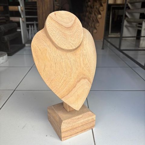 Juna Bust on Stand 17cm x 32cm h DUE 20TH MAY