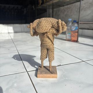 Asri Sacking Figurine carrying Sack 20cm h DUE 20TH MAY