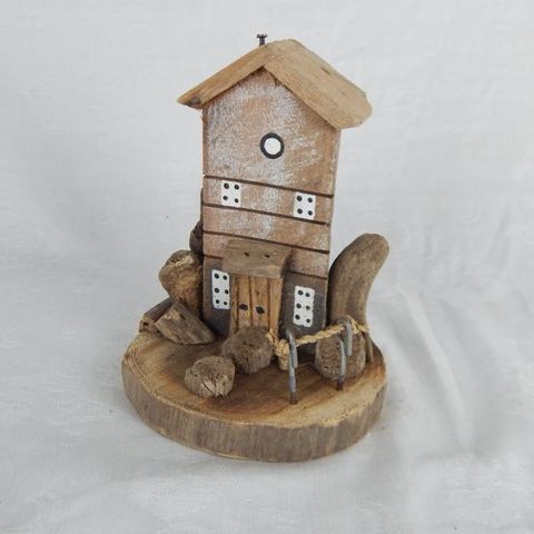 Mini House on a Circle 11cm x 15cm h