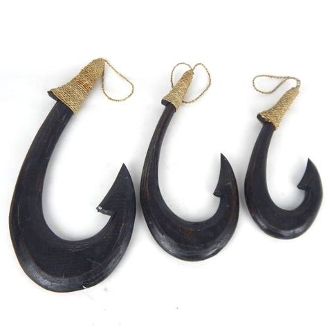 Large Fish Hooks s/3 Blackwash 15x30/19x38/25x50cm