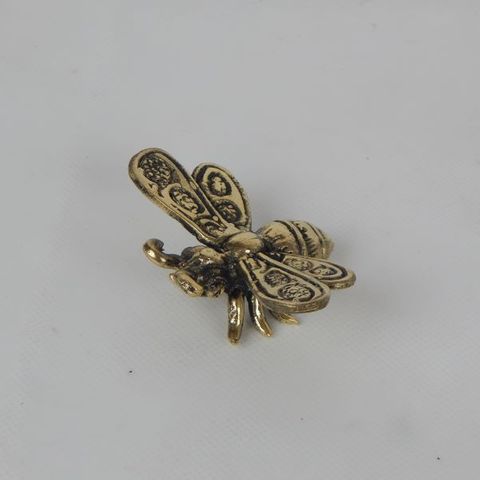 Brass Bee Small 5cm x 6.5cm DUE MID NOV