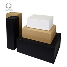 FOLDABLE GIFT BOXES