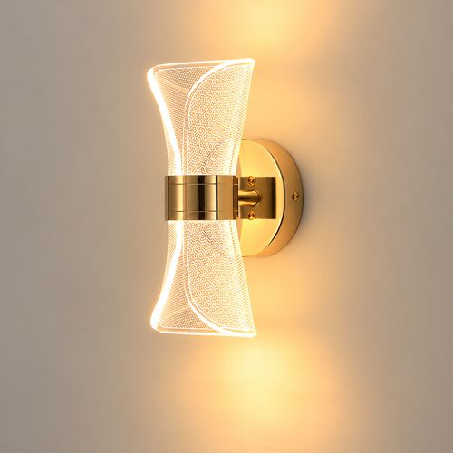 Vogue 10w Wall Light - Gold