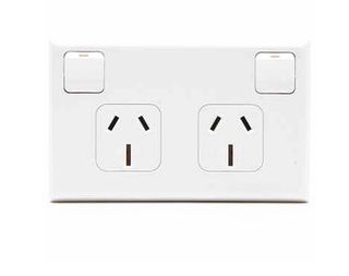 PDL 600 SERIES DOUBLE HORIZONTAL SWITCHED SOCKET OUTLET - 10A, WHITE